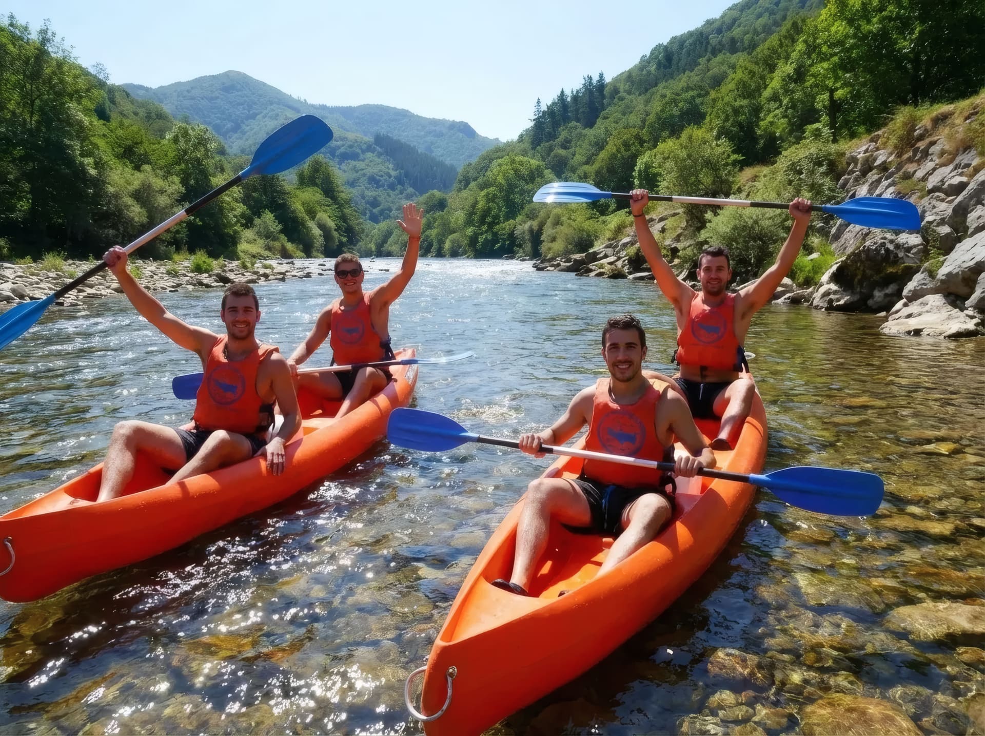 Descenso completo del Sella · 14,5 km en canoa desde Arriondas hasta Fríes por el paisaje asturiano